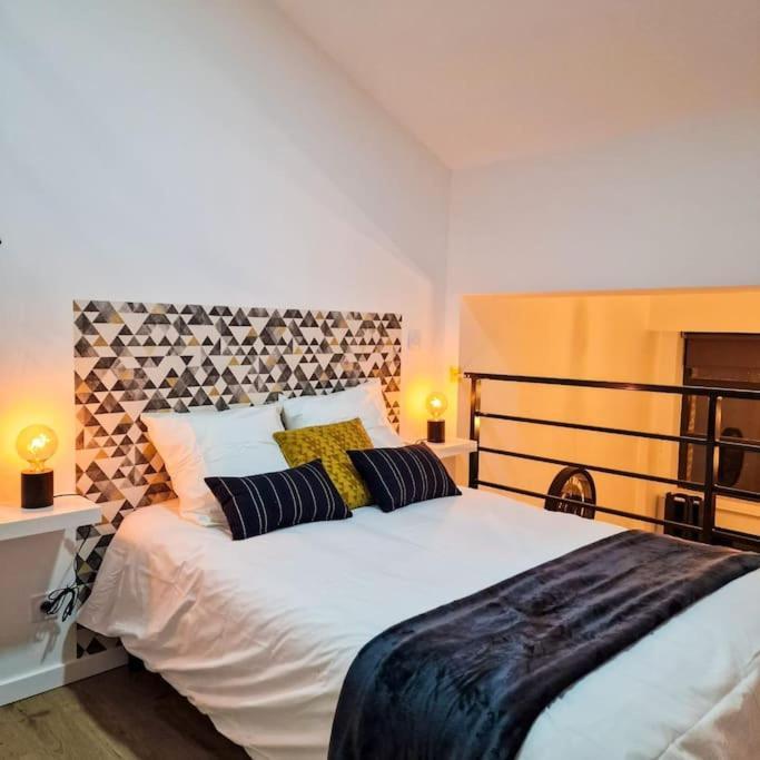 Appartamento L'Atelier B Magnifique Loft Avec Terrasse Privee Saint-Etienne  Esterno foto